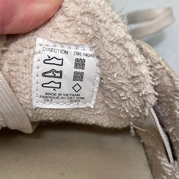 TAOS Direction Sneakers - Picture 6 of 7